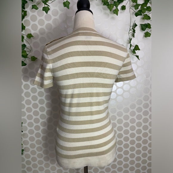 Josephine Chaus Petite short sleeve knit top with one shoulder buttons size P - Picture 4 of 15